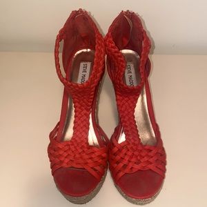 steve madden red wedges | size six